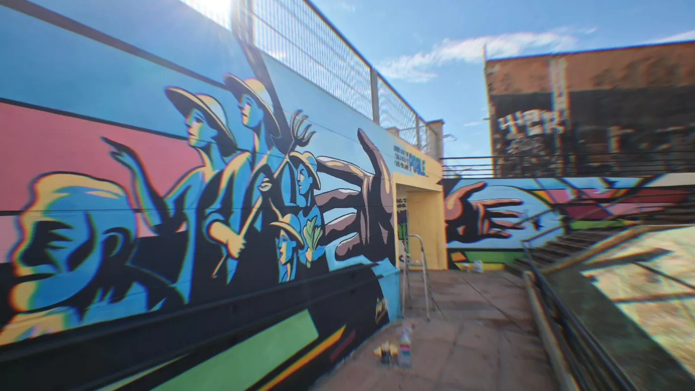 Obra de muralismo en Valencia