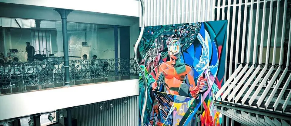 Obra de muralismo en Valencia